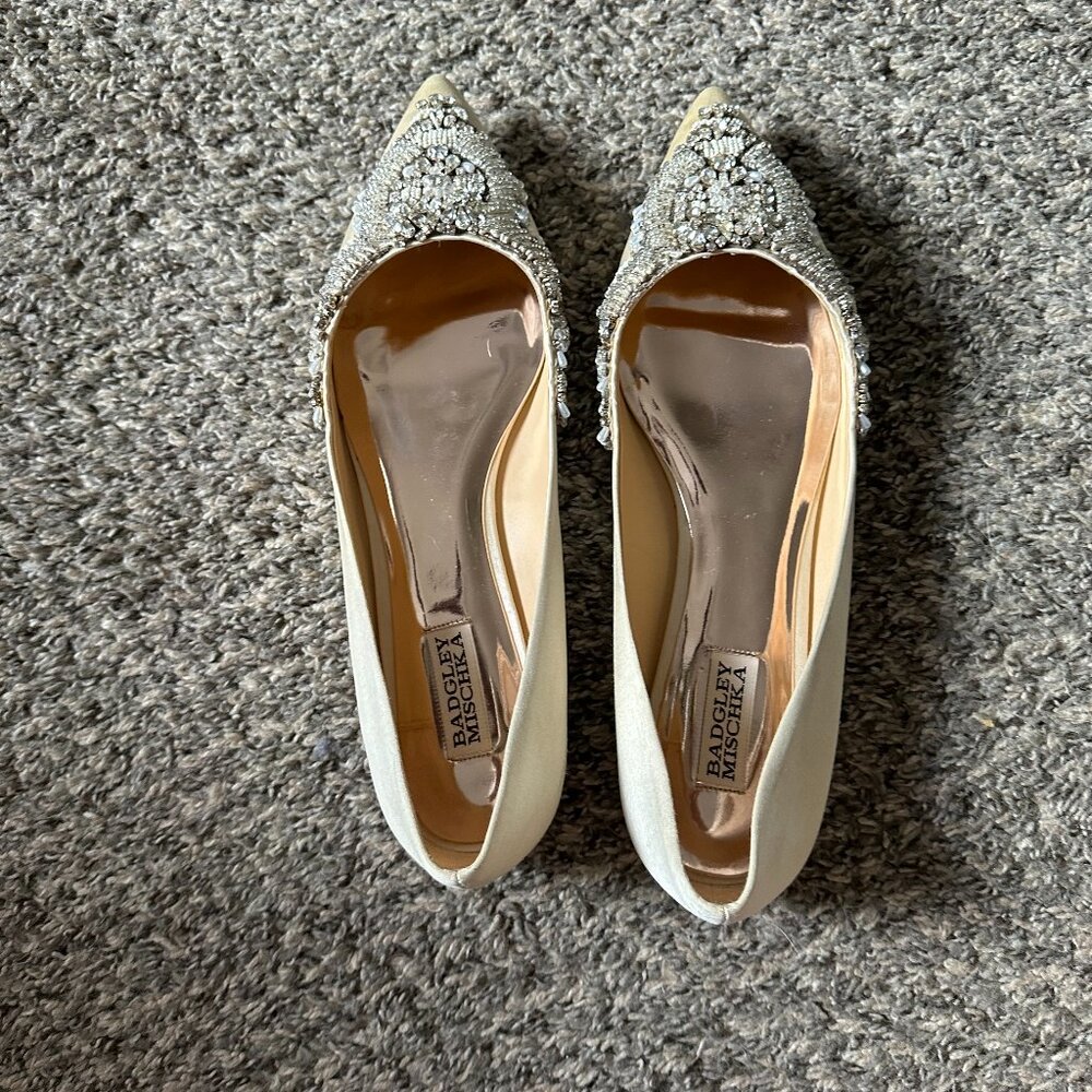 USED Badgley Mischka formal flats